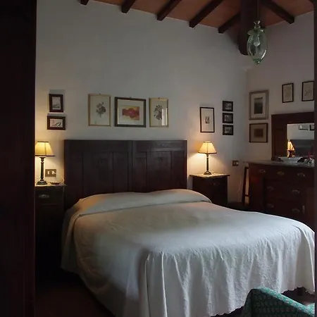 Alloggio per agriturismo Santa Maria *